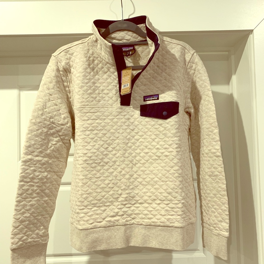 Patagonia Pullover/sweatshirt.